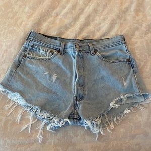 Urban Outfitters Levi shorts